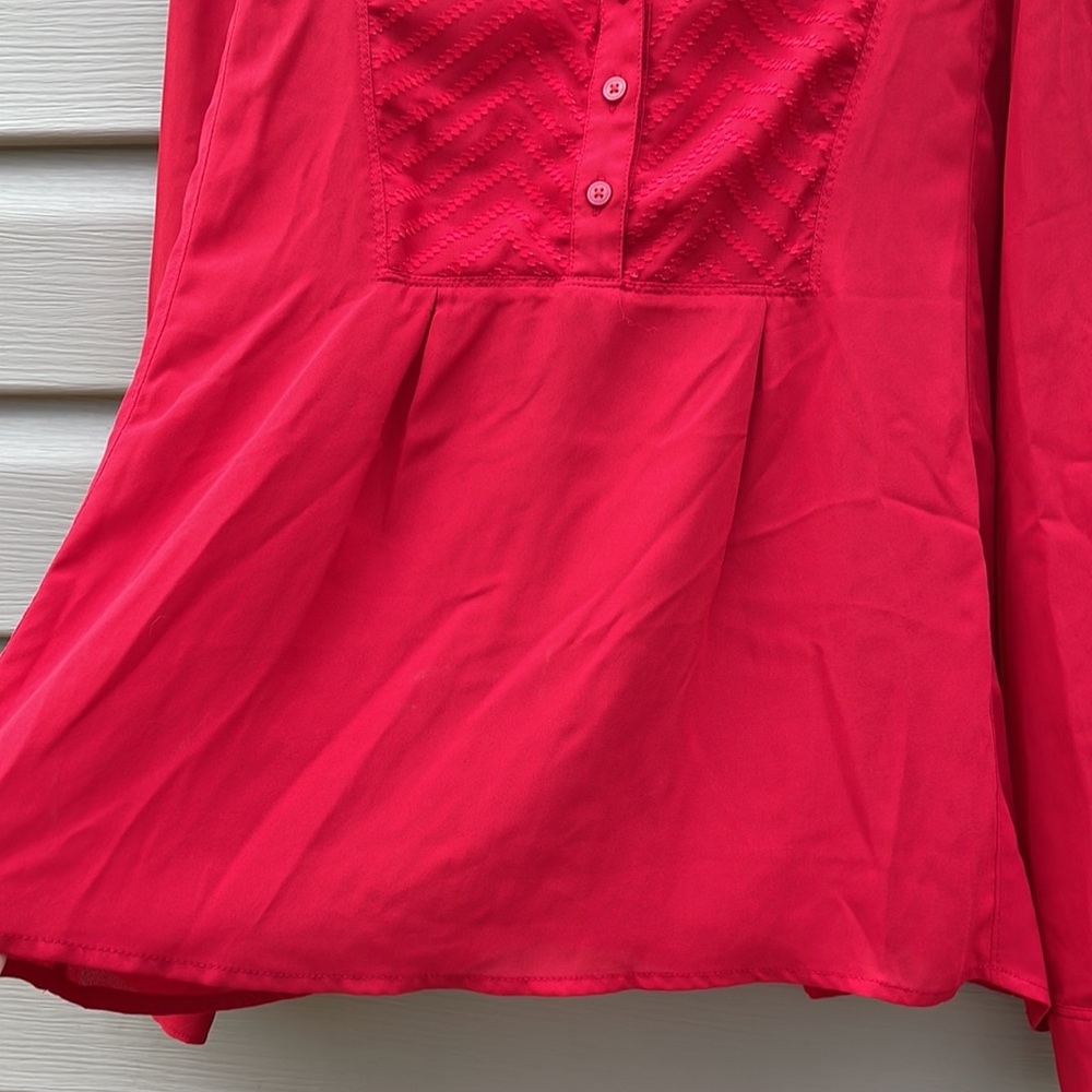 Maeve Red De Stijl Zig-Zag Button-Down Top - Picture 6 of 9